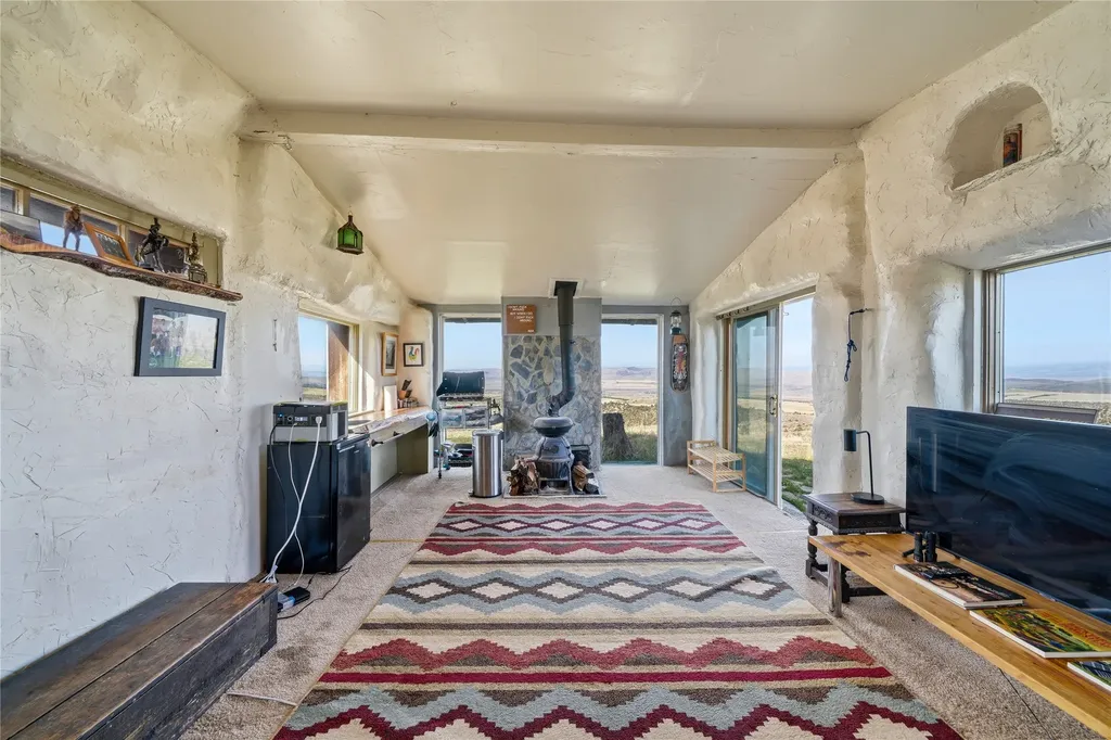 112 Lone Wolf Trail Three Forks MT 59752