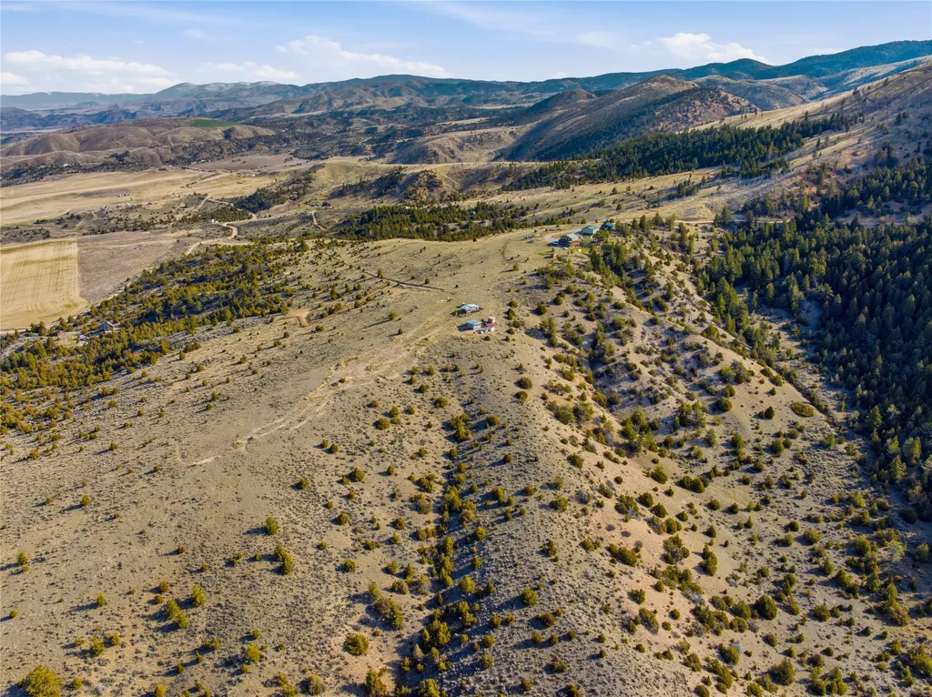 112 Lone Wolf Trail Three Forks MT 59752