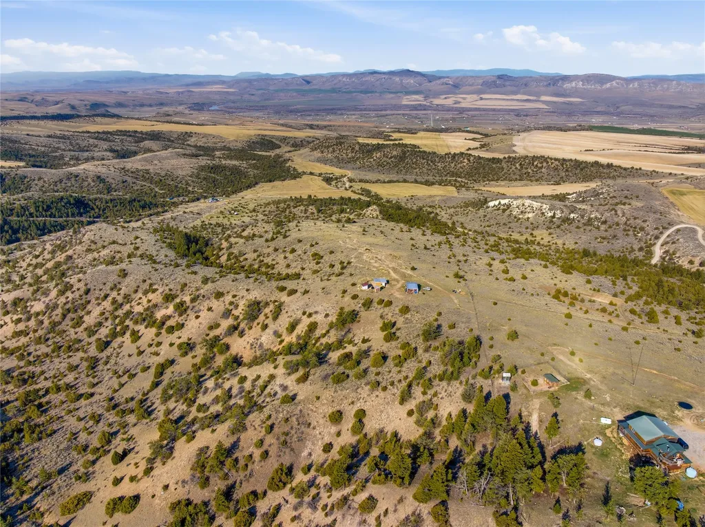 112 Lone Wolf Trail Three Forks MT 59752