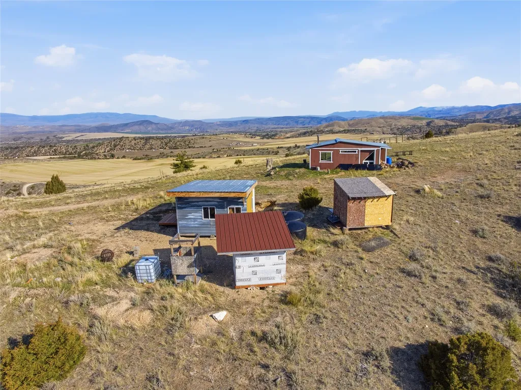 112 Lone Wolf Trail Three Forks MT 59752