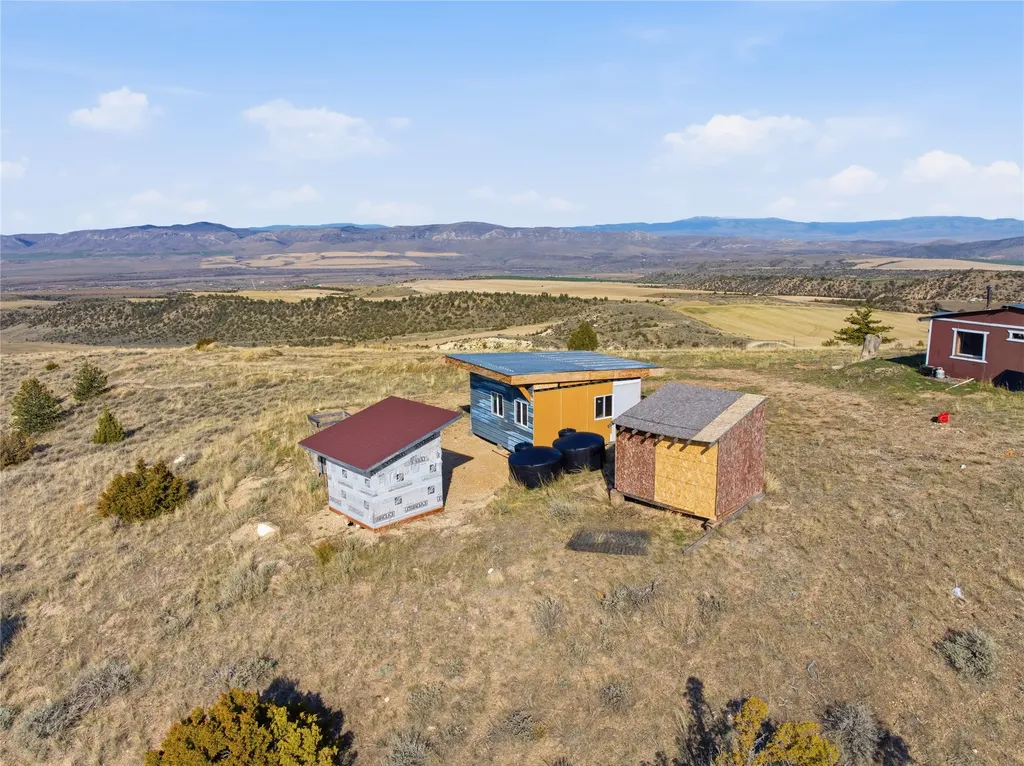 112 Lone Wolf Trail Three Forks MT 59752