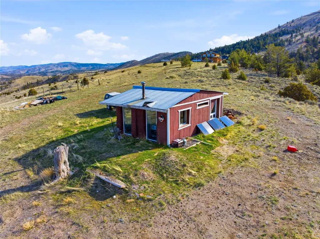112 Lone Wolf Trail Three Forks MT 59752