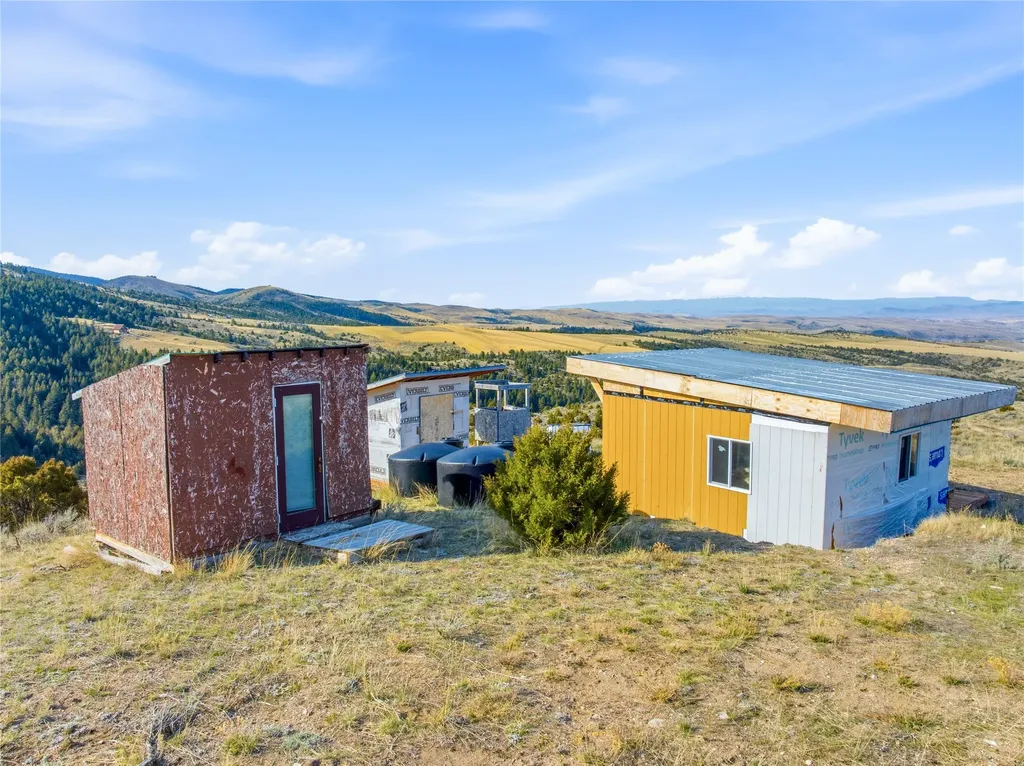 112 Lone Wolf Trail Three Forks MT 59752