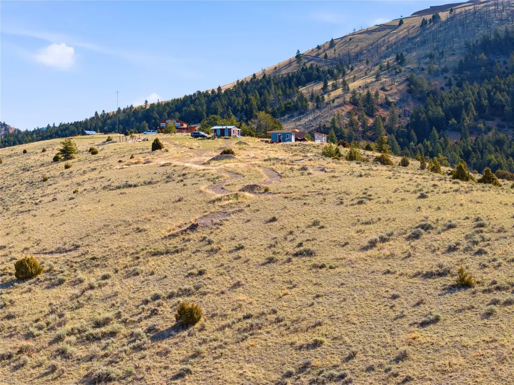 112 Lone Wolf Trail Three Forks MT 59752