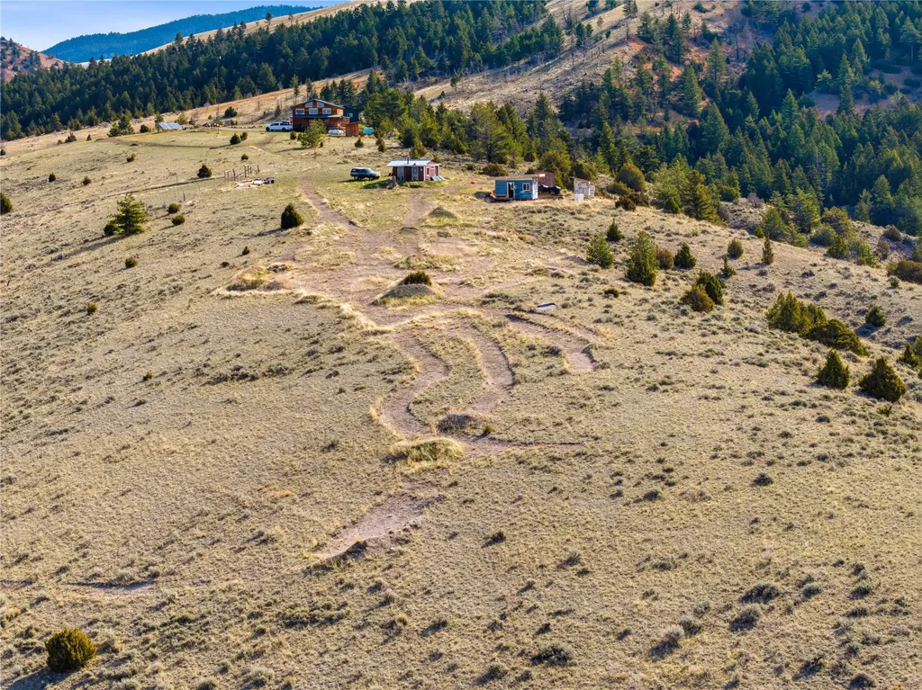 112 Lone Wolf Trail Three Forks MT 59752