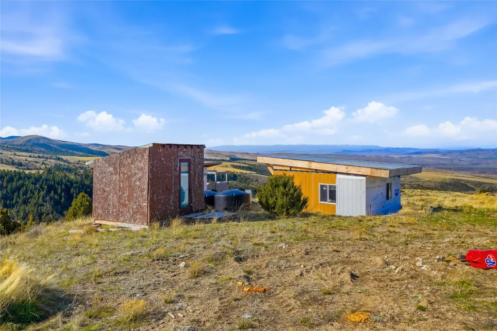 112 Lone Wolf Trail Three Forks MT 59752