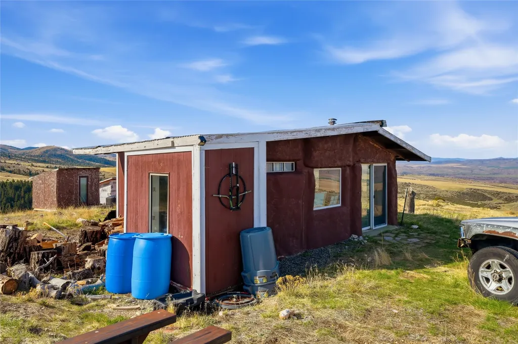 112 Lone Wolf Trail Three Forks MT 59752