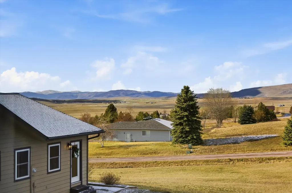 33602 Meadow Road Polson MT 59860