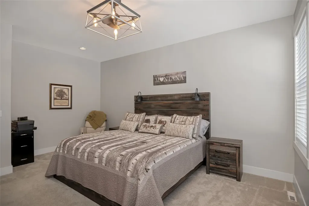 2884 Travis Avenue Helena MT 59601