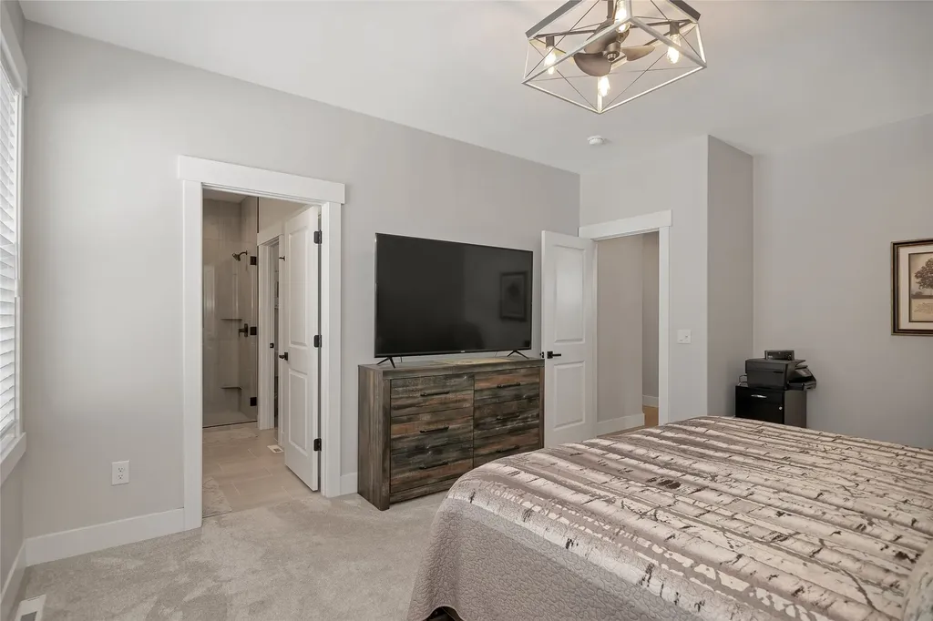 2884 Travis Avenue Helena MT 59601