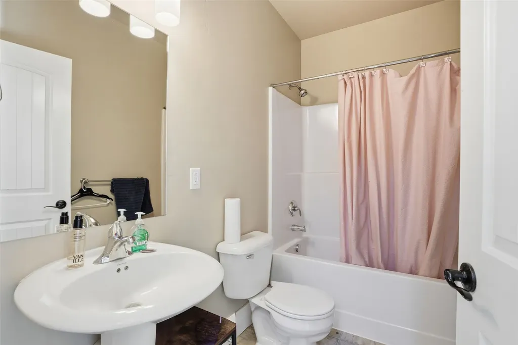 109 Rosemary Lane Hamilton MT 59840