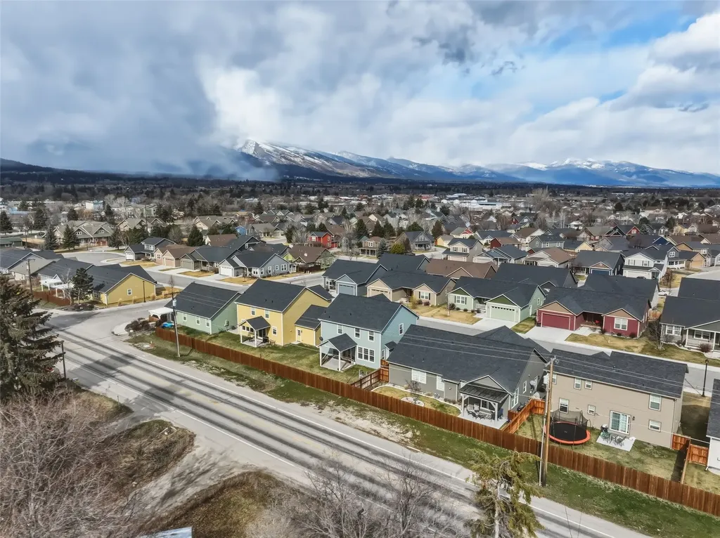 109 Rosemary Lane Hamilton MT 59840