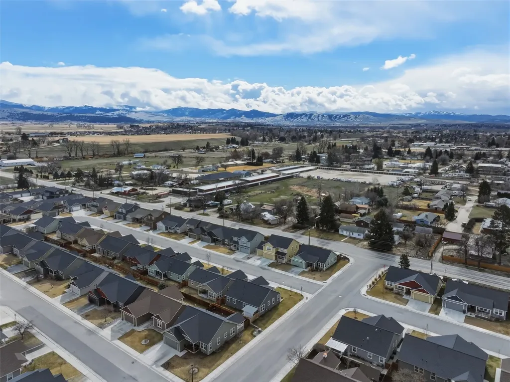 109 Rosemary Lane Hamilton MT 59840