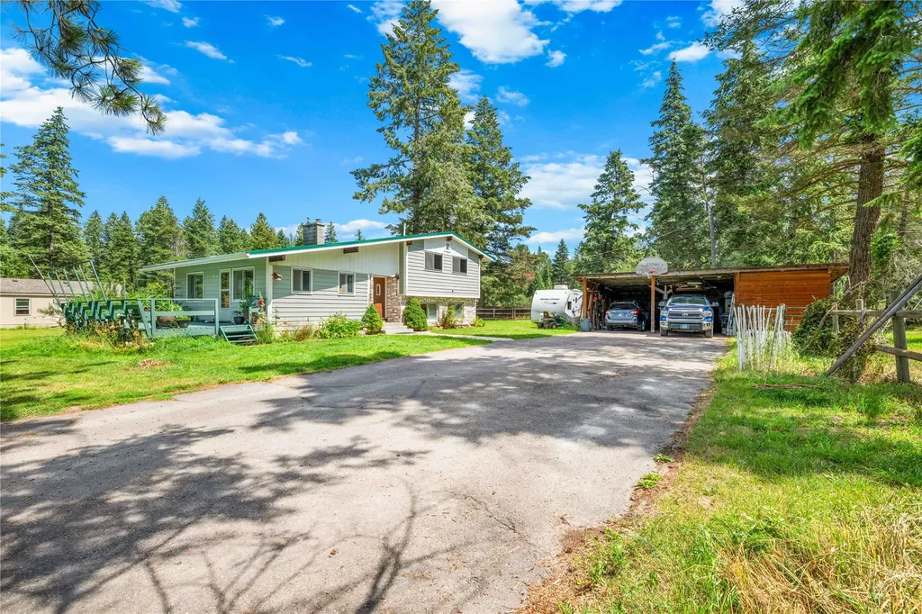 1785 Hodgson Road Whitefish MT 59937