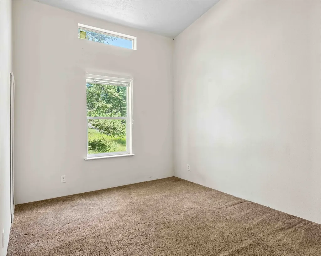 1785 Hodgson Road Whitefish MT 59937