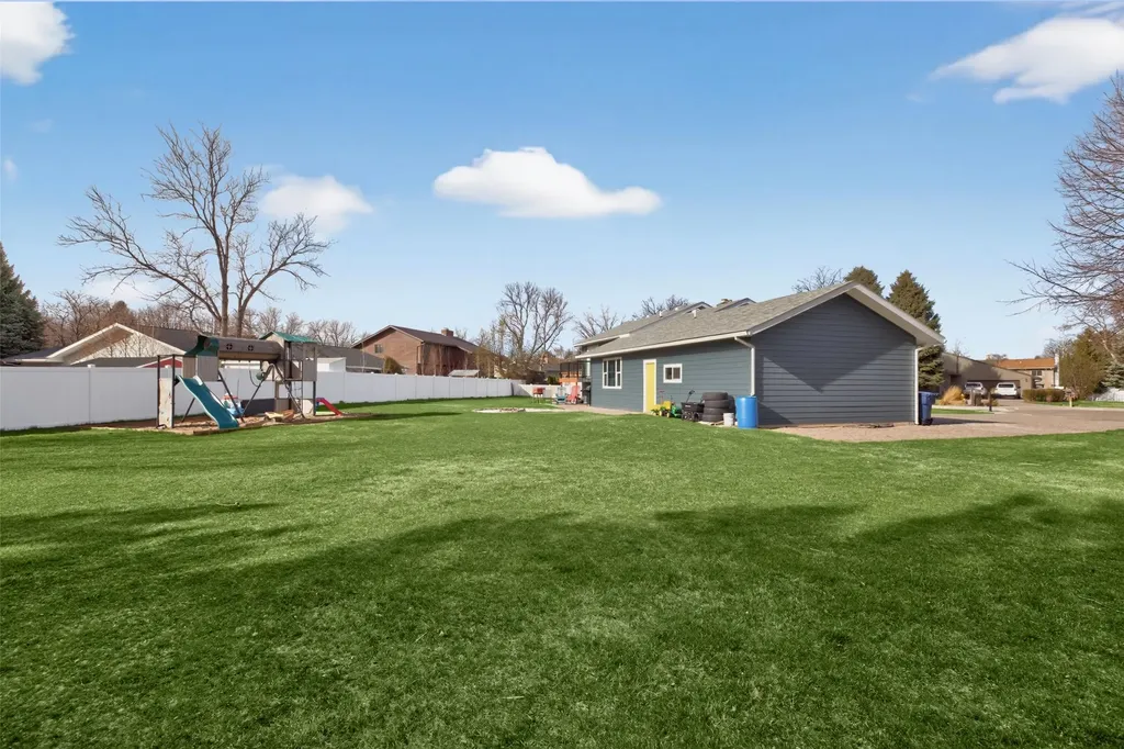 512 Kinglet Court Great Falls MT 59404