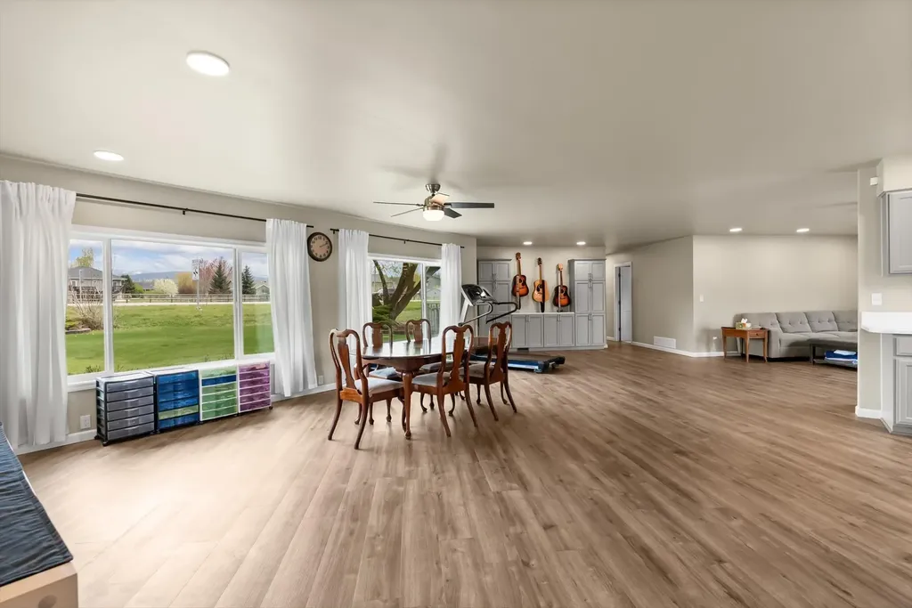156 Apple Valley Way Florence MT 59833