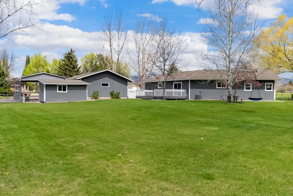 156 Apple Valley Way Florence MT 59833