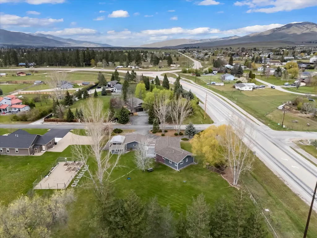 156 Apple Valley Way Florence MT 59833