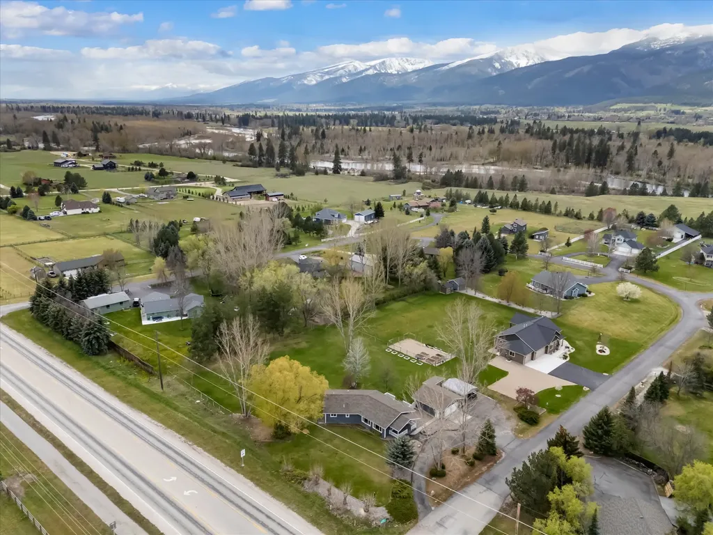 156 Apple Valley Way Florence MT 59833
