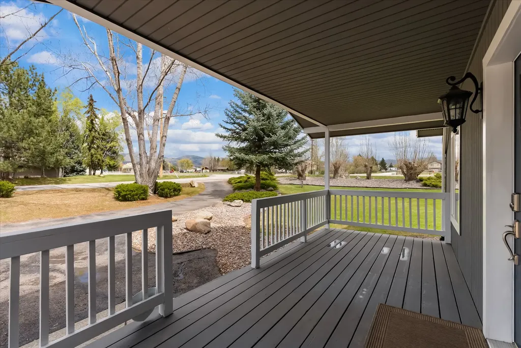 156 Apple Valley Way Florence MT 59833