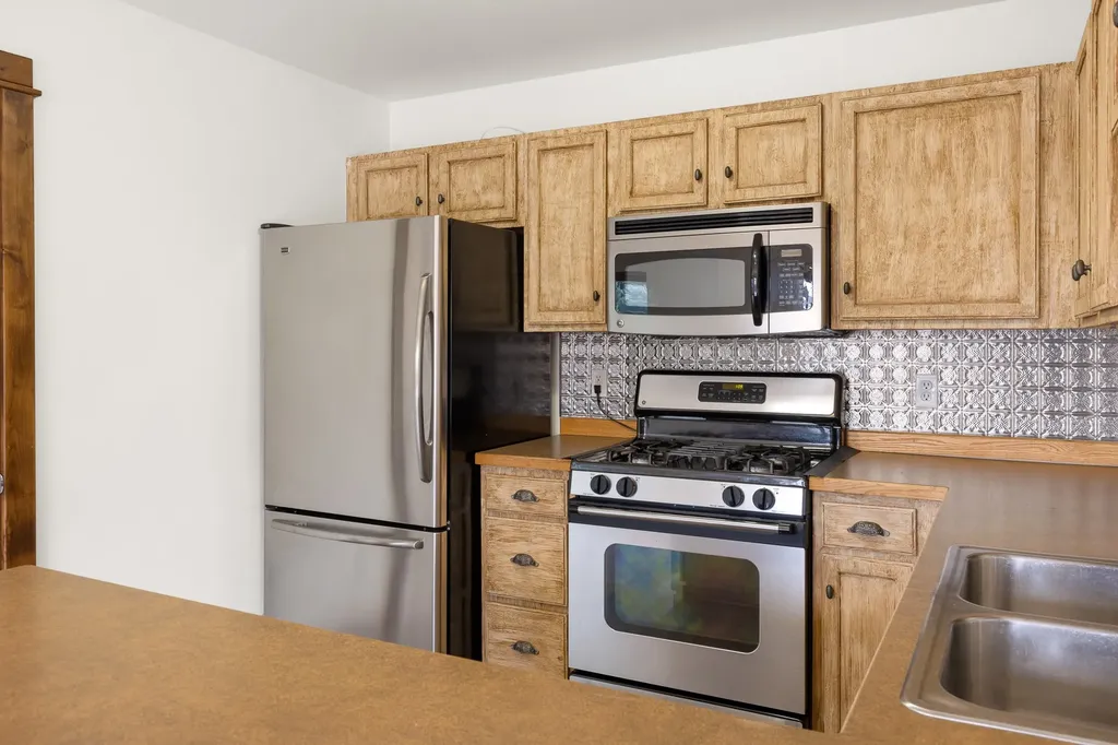 4076 Broadwater Street Bozeman MT 59718
