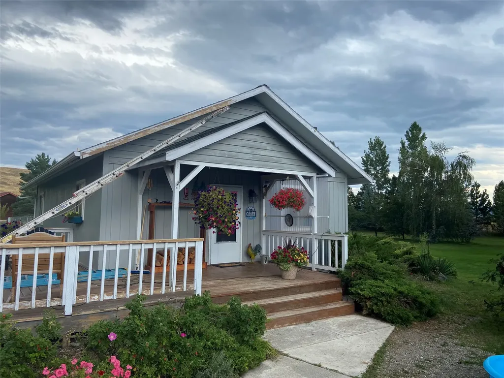 50 Baron Lane Eureka MT 59917