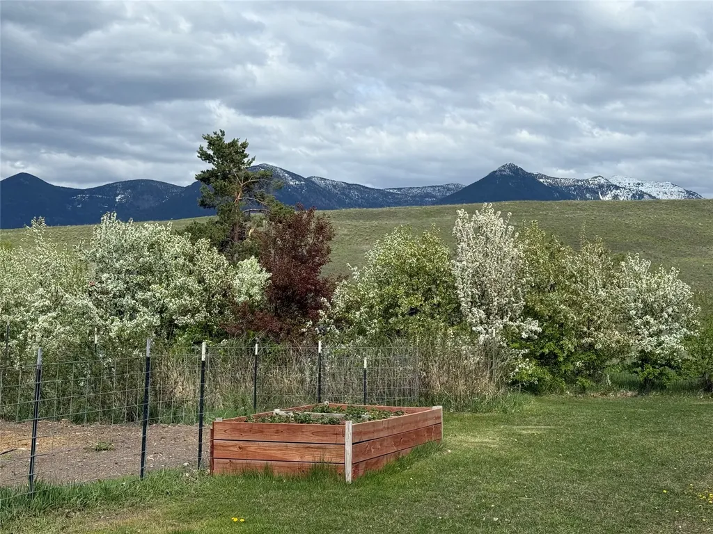50 Baron Lane Eureka MT 59917