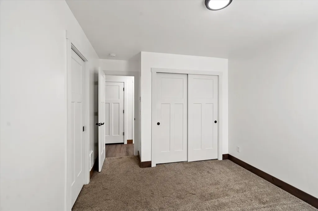 1681 Bull Run Kalispell MT 59901