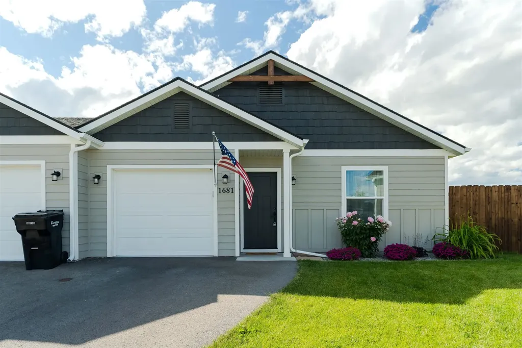 1681 Bull Run Kalispell MT 59901