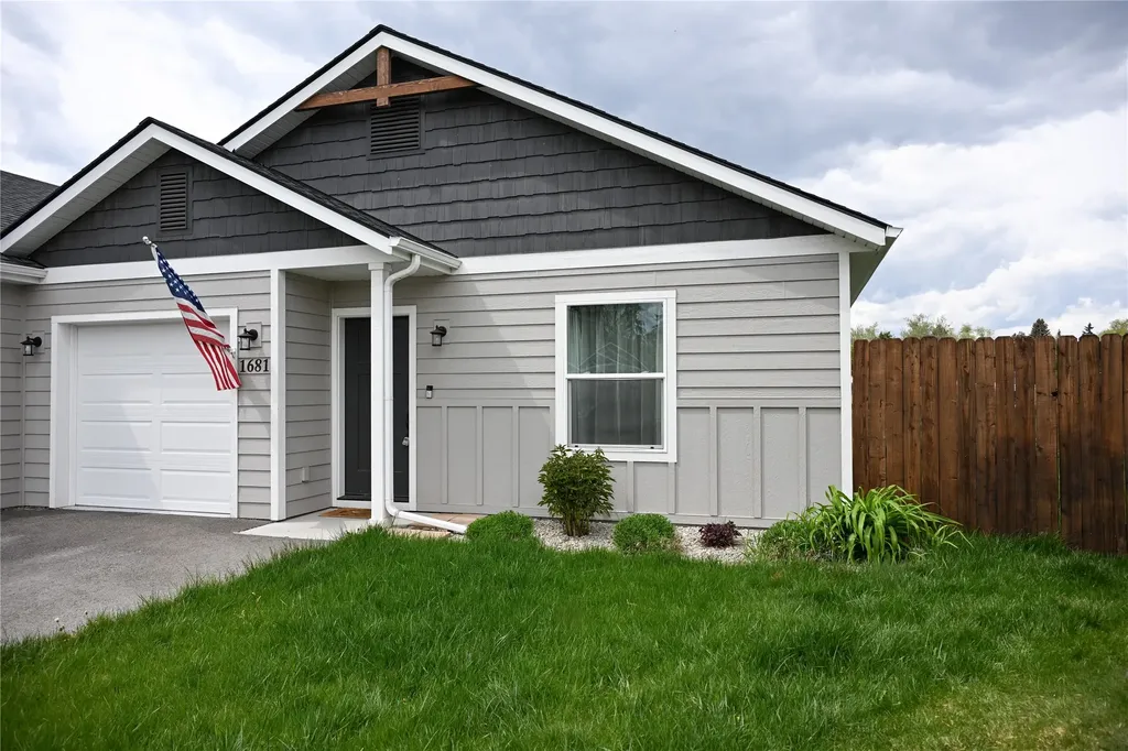 1681 Bull Run Kalispell MT 59901