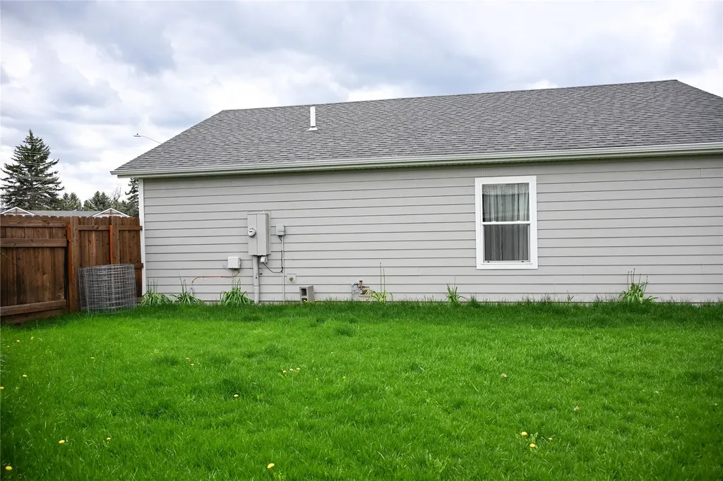 1681 Bull Run Kalispell MT 59901