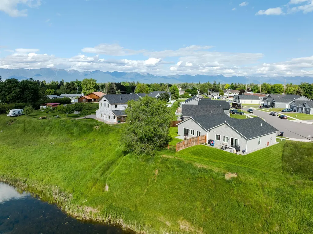 1681 Bull Run Kalispell MT 59901