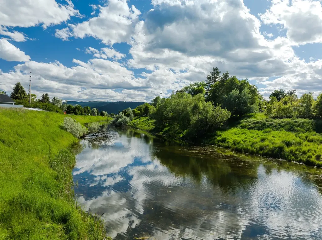 1681 Bull Run Kalispell MT 59901