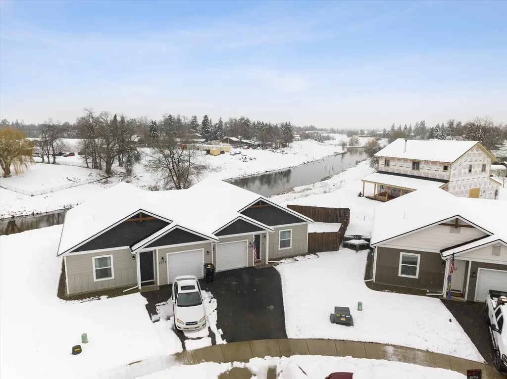 1681 Bull Run Kalispell MT 59901