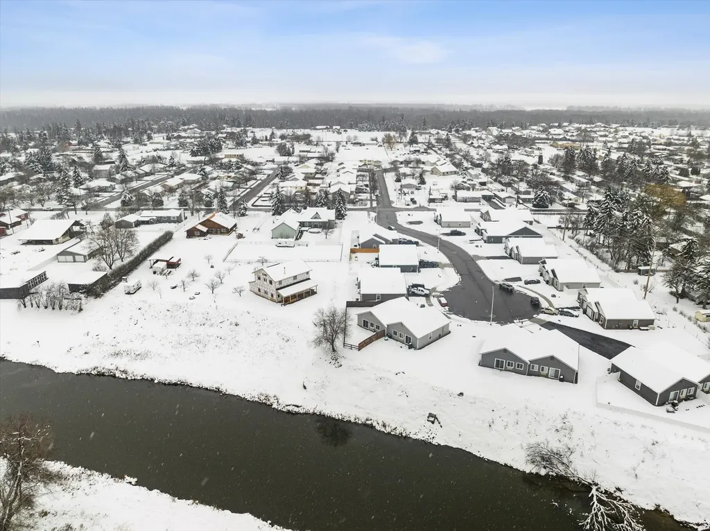1681 Bull Run Kalispell MT 59901