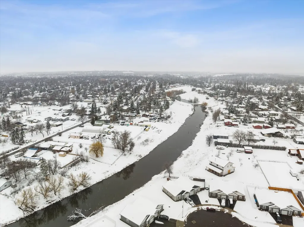 1681 Bull Run Kalispell MT 59901