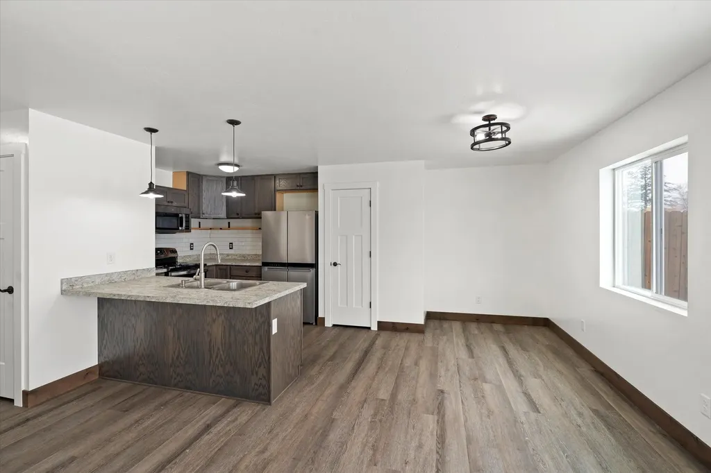 1681 Bull Run Kalispell MT 59901