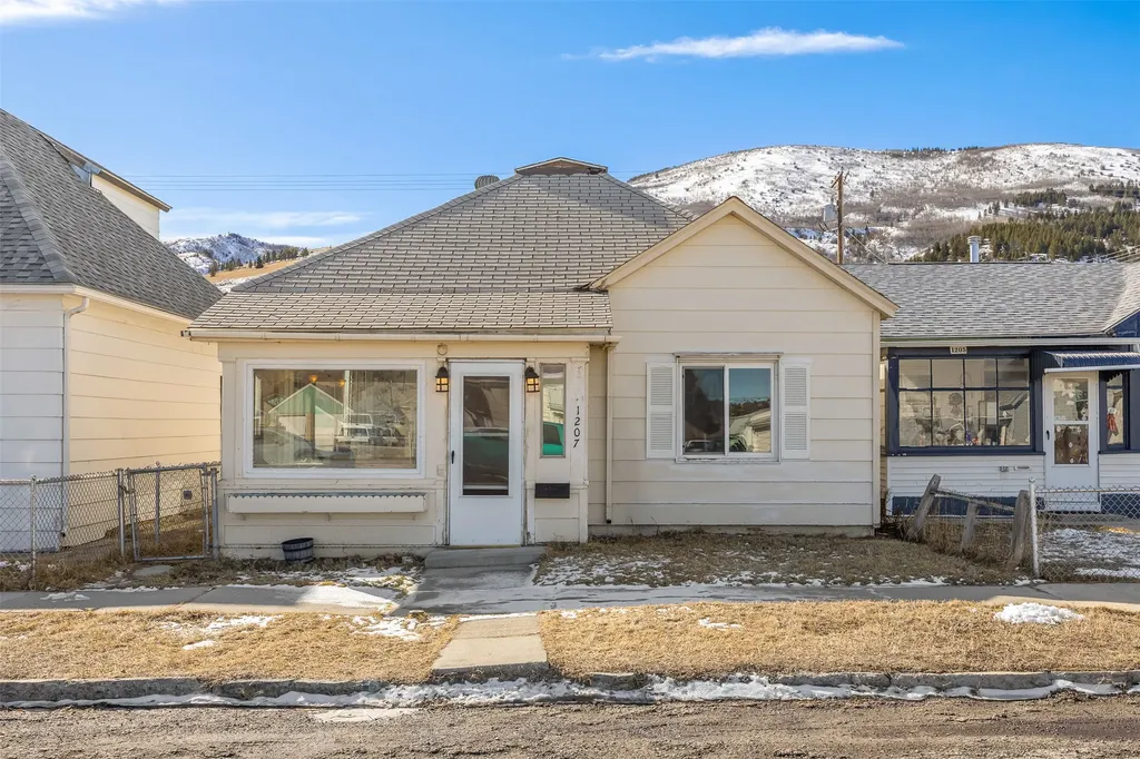 1207 E 5th Street Anaconda MT 59711