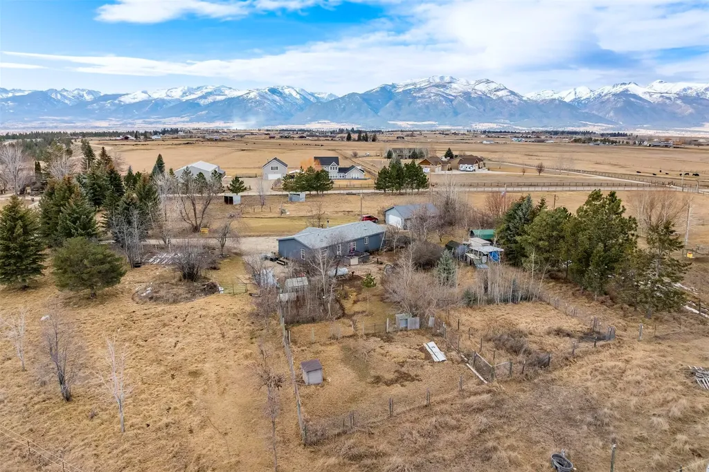 3018 Mack Smith Lane Stevensville MT 59870