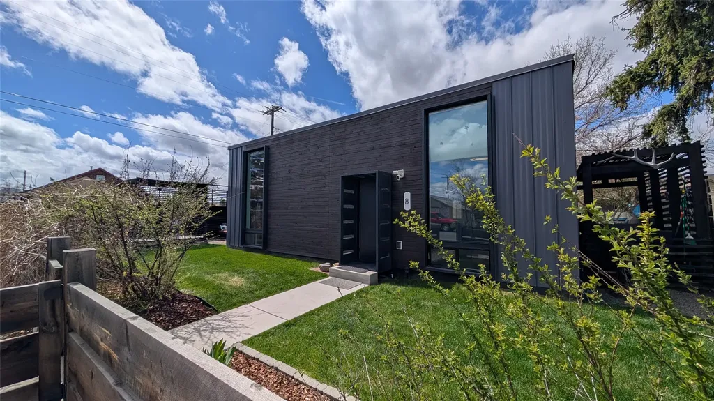 8 N 3rd Street East Helena MT 59635