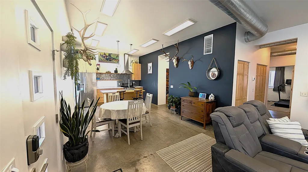 8 N 3rd Street East Helena MT 59635