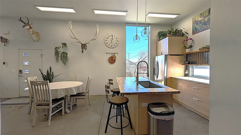 8 N 3rd Street East Helena MT 59635