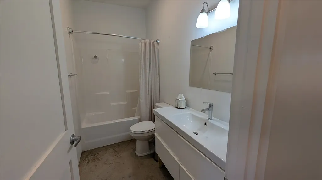 8 N 3rd Street East Helena MT 59635