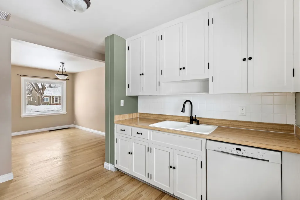2400 3rd Avenue S Great Falls MT 59405