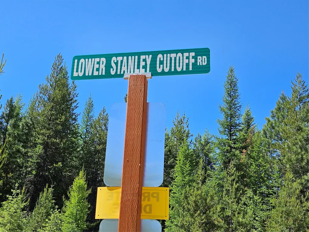 L1 Lower Stanley Cutoff Road Troy MT 59935