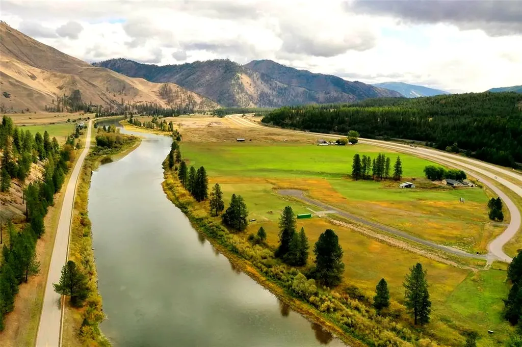 Lot 12 Kestrel Drive Superior MT 59872