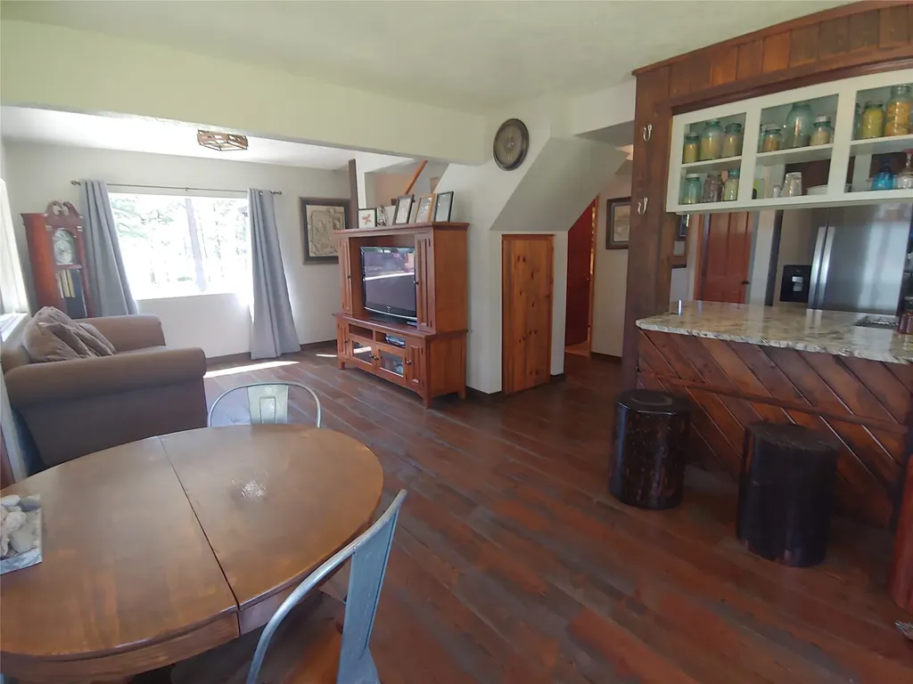 142 Hollopeter Road Condon MT 59826