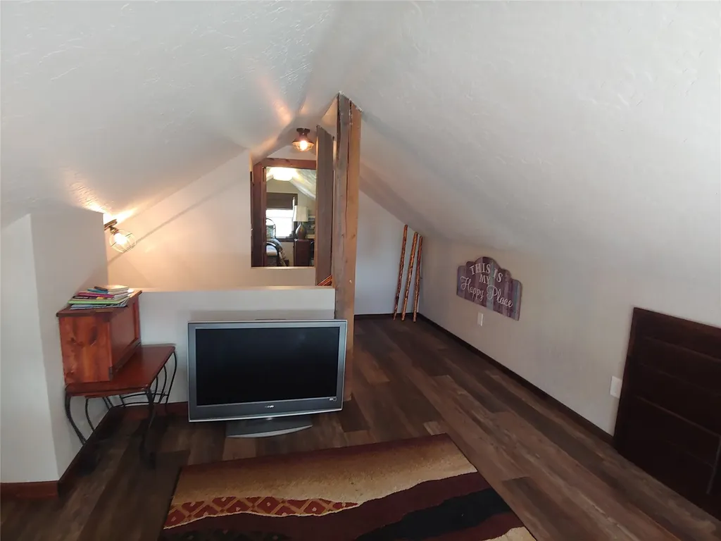 142 Hollopeter Road Condon MT 59826