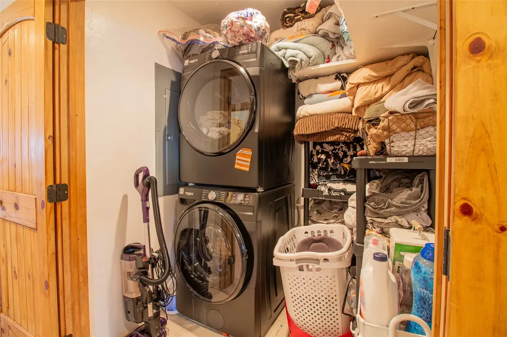 1 Bonanza Place Whitehall MT 59759